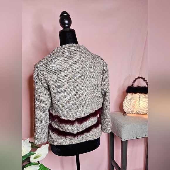 Burgundy Faux fur jacket size 2 whool and silk - Picture 3 of 11